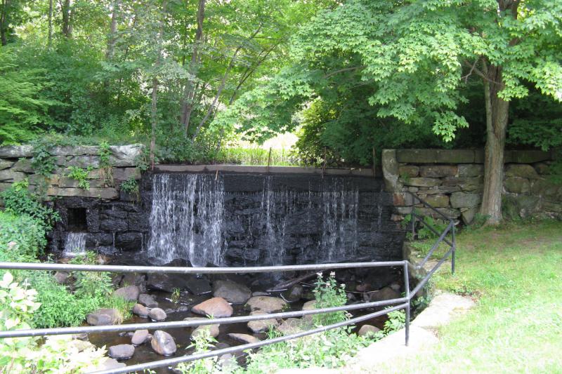  Lower Hunt's Pond Dam, East Douglas M A