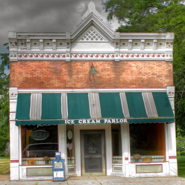  Ice Cream Parlor, Galien, Michigan