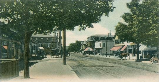  Broadway, looking west, West Derry, New Hampshire