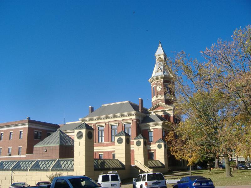  Graves County Courthouse K Y