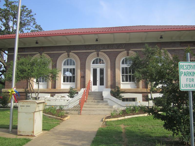 Carnegie Library, Franklin, T X I M G 2280
